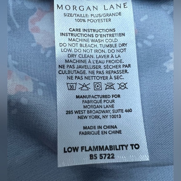 Morgan Lane x FabFitFun Allie Robe in navy floral print size Plus NWT 16-28 sexy - Picture 8 of 15